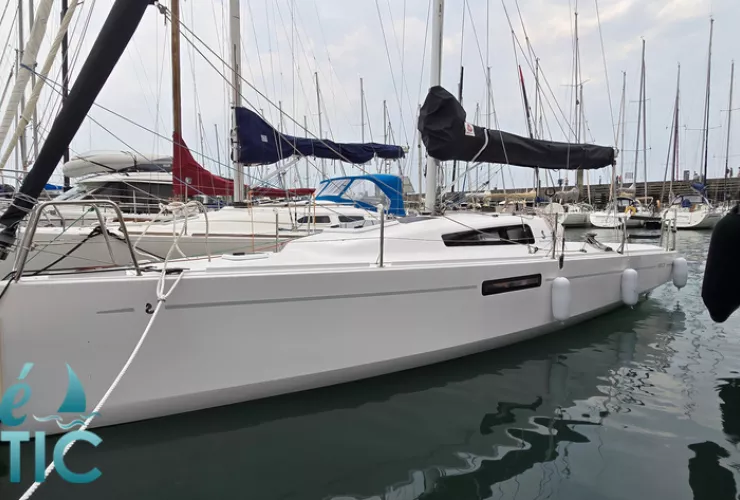 BENETEAU FIRST 27