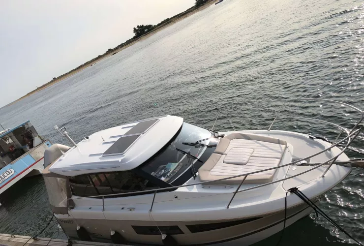 JEANNEAU NC 9