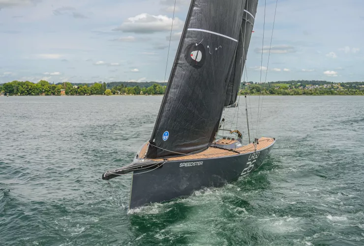 CHAMPIONSHIP YACHTING LAGO 26 SPEEDSTER - 2
