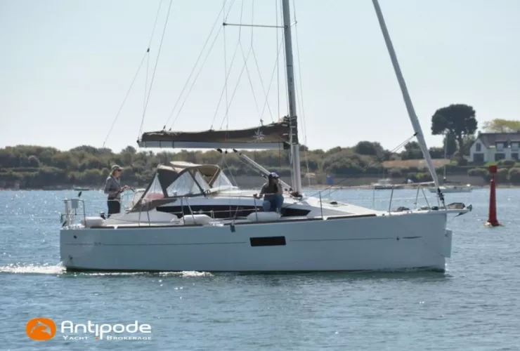 JEANNEAU SUN ODYSSEY 319