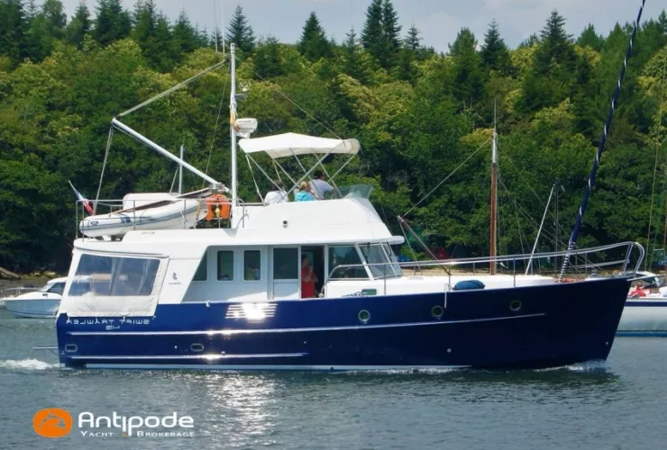 BENETEAU SWIFT TRAWLER 42