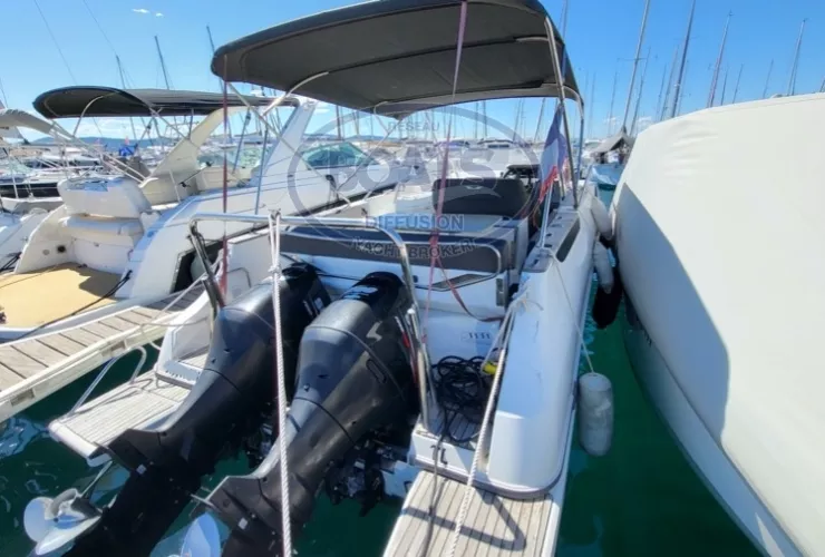 BENETEAU FLYER 8.8 SUNDECK - 3