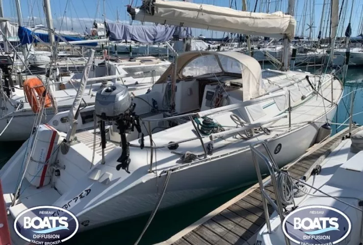 BENETEAU 
