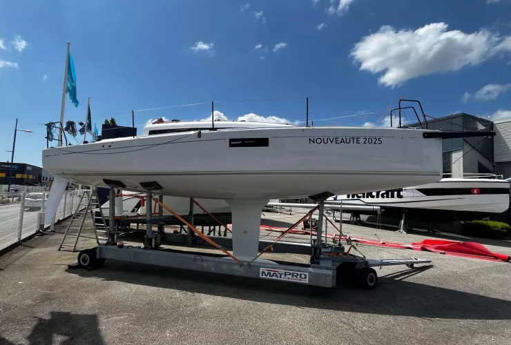BENETEAU FIRST 30