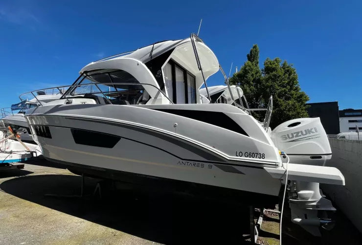 BENETEAU ANTARES 9 - 3