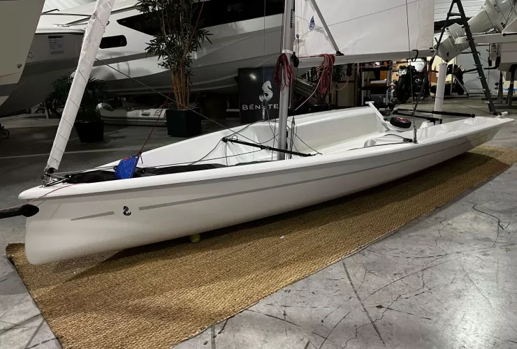 BENETEAU FIRST 14