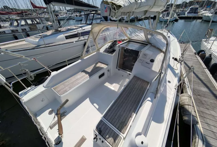 BENETEAU OCEANIS 30.1 - 3