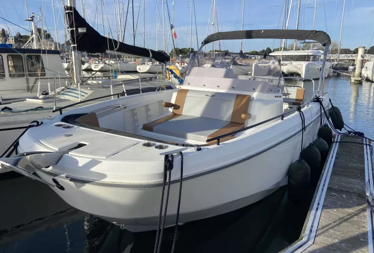 BENETEAU FLYER 9 SPACEDECK - 2