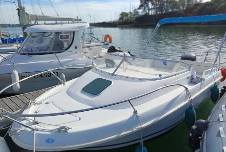 JEANNEAU LEADER 545