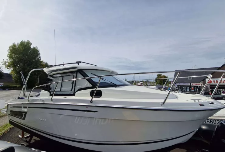 JEANNEAU MERRY FISHER 795
