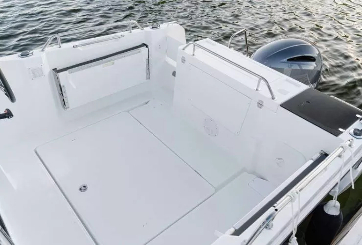 JEANNEAU MERRY FISHER 695 SPORT SÉRIE 2 - 3