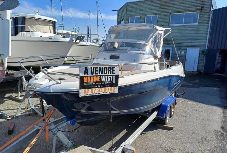 JEANNEAU 