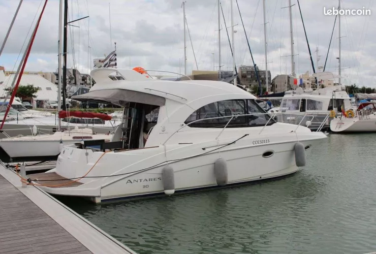 BENETEAU ANTARES 30