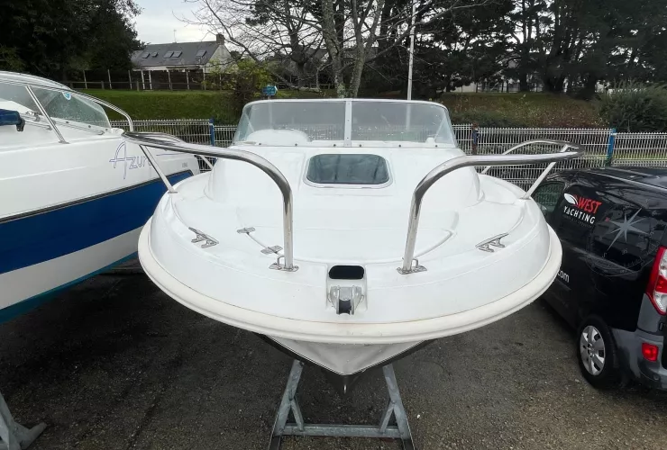 KELT AZURA 600 - 2