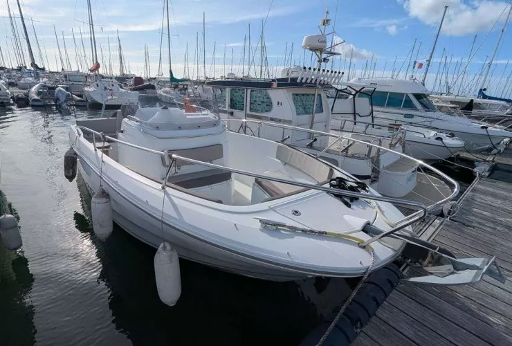 JEANNEAU CAP CAMARAT 7.5 CC