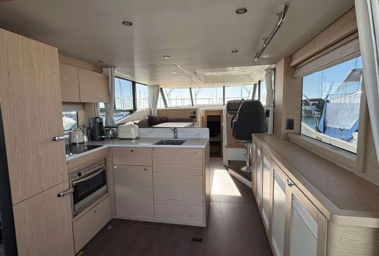 BENETEAU SWIFT TRAWLER 48 - 3