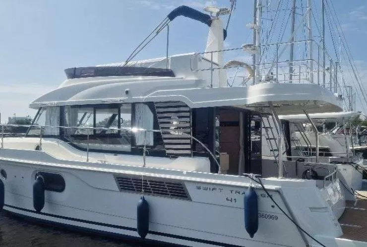 BENETEAU SWIFT TRAWLER 41 FLY