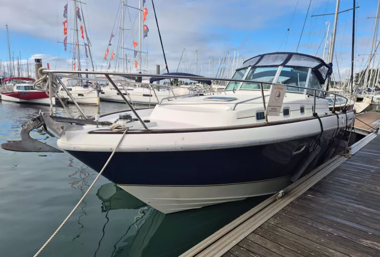 BENETEAU OMBRINE 900