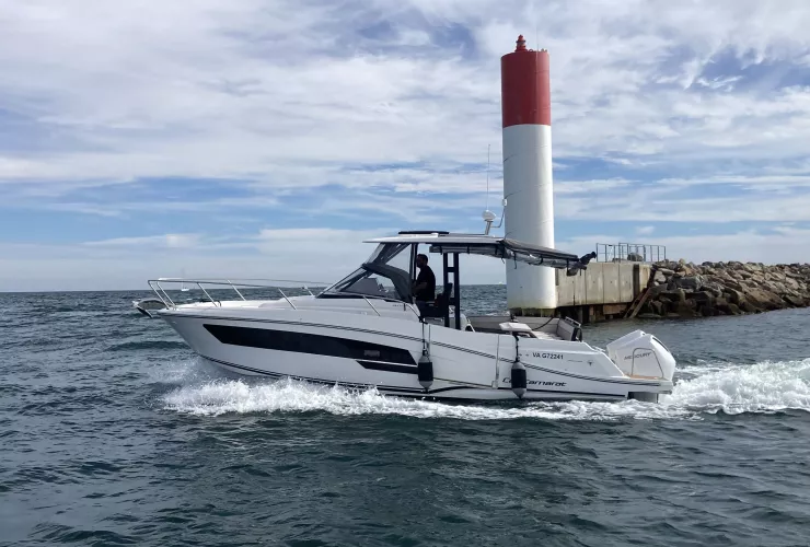 JEANNEAU CAP CAMARAT 9.0 WA