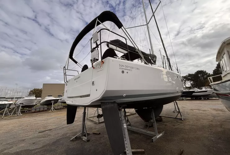 JEANNEAU SUN ODYSSEY 380 - 3