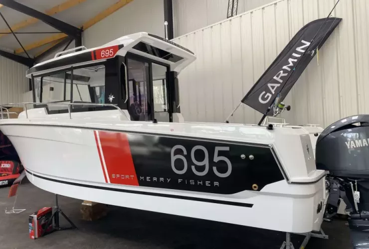 JEANNEAU MERRY FISHER 695 SPORT - 2