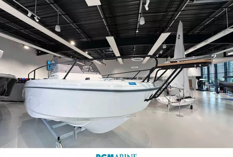 BENETEAU FLYER 7 SUNDECK