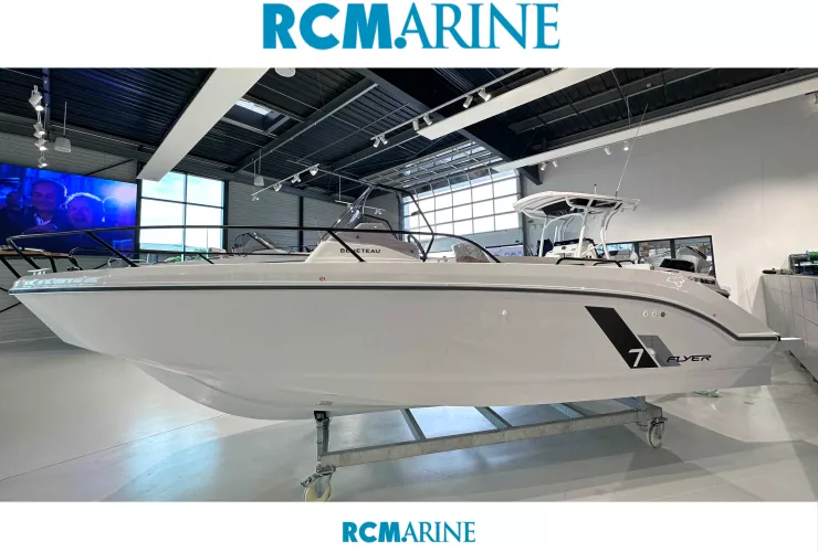 BENETEAU FLYER 7 SUNDECK - 2
