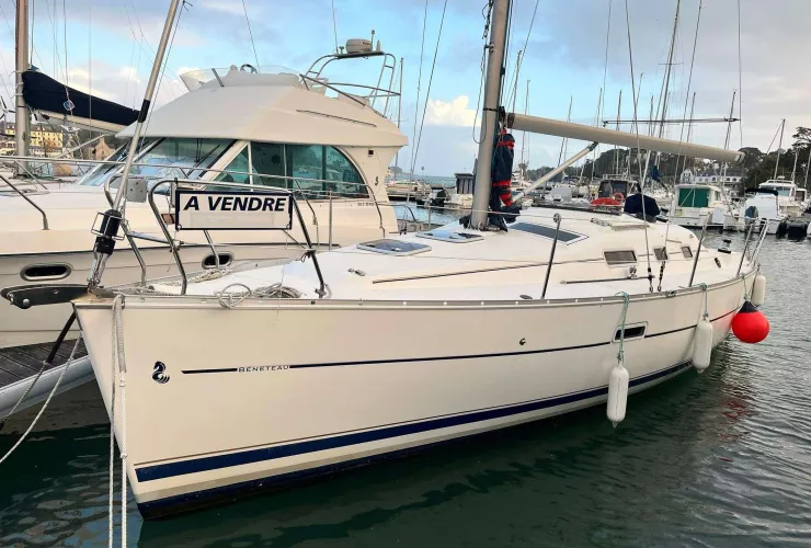 BENETEAU OCEANIS 323 CLIPPER