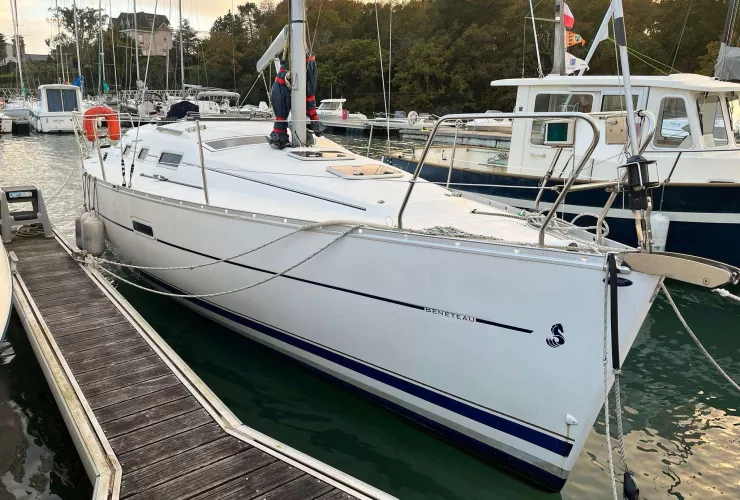 BENETEAU OCEANIS 323 CLIPPER - 2