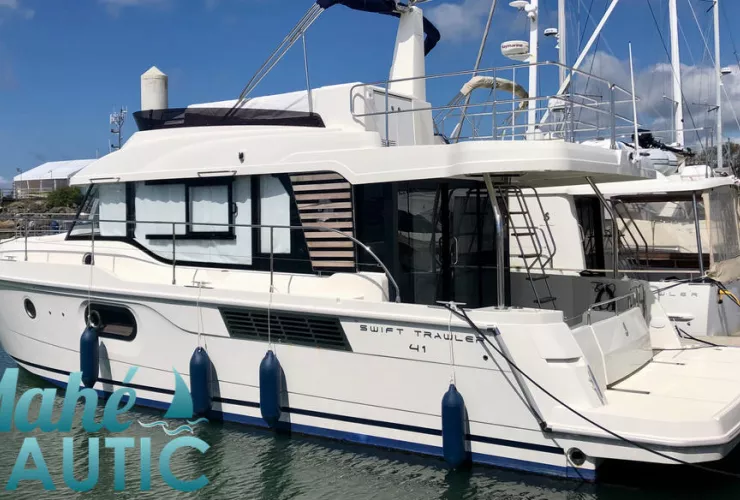 BENETEAU SWIFT TRAWLER 41 FLY - 2