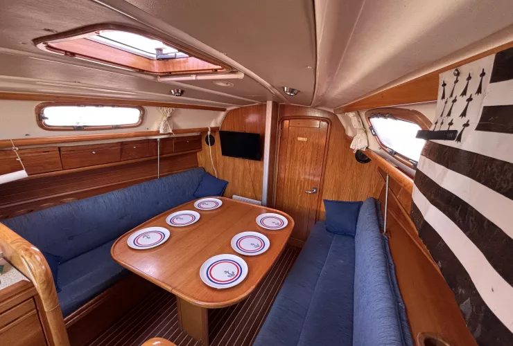 BAVARIA YACHTS BAVARIA 30 CRUISER - 2