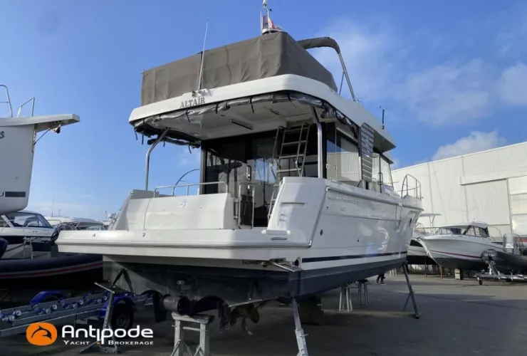 BENETEAU SWIFT TRAWLER 41 FLY - 2