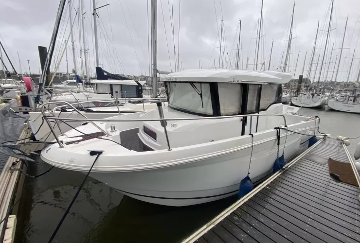JEANNEAU MERRY FISHER 855 MARLIN