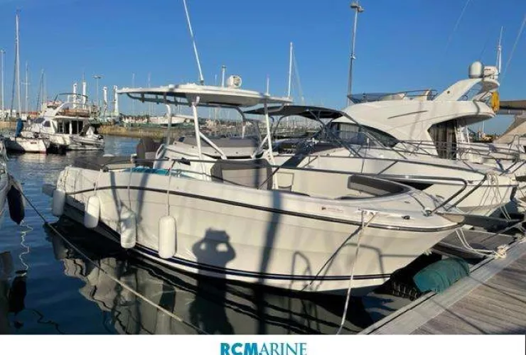 JEANNEAU CAP CAMARAT 9.0 CC