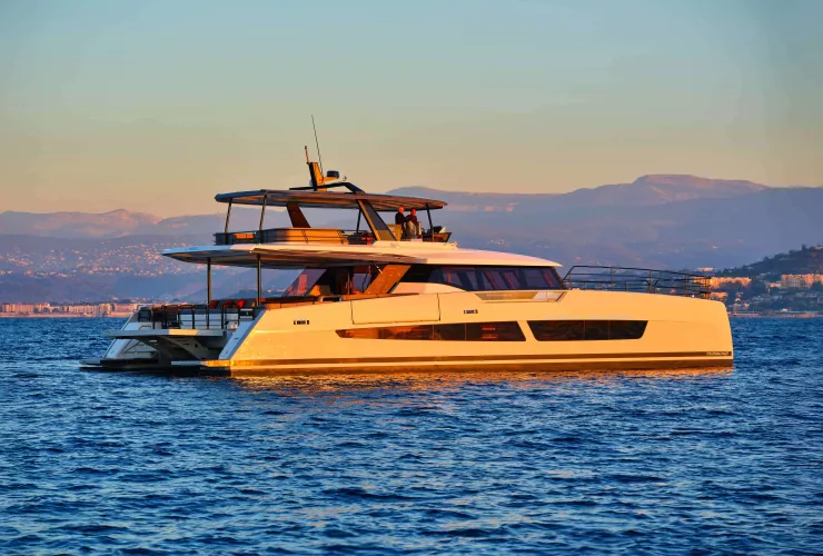 FOUNTAINE PAJOT POWER 80