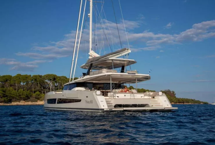 FOUNTAINE PAJOT THIRA 80 - 3