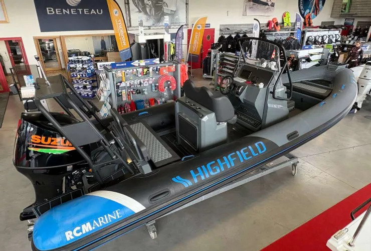 HIGHFIELD HIGHFIELD 660 PATROL - 2