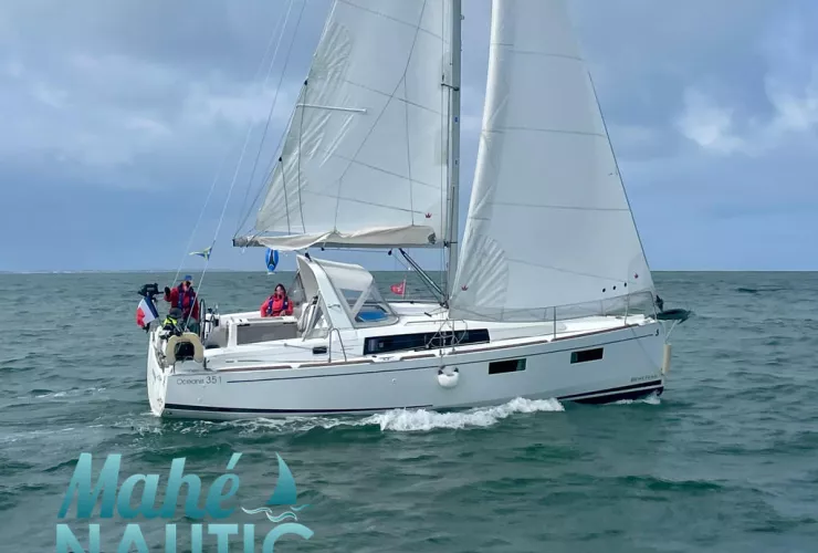 BENETEAU 