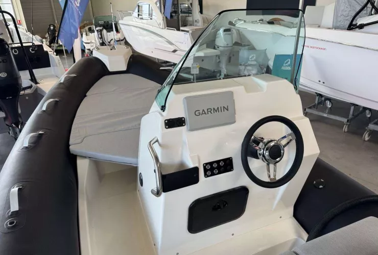 ZODIAC MEDLINE 6.8 - 3