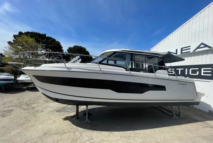 JEANNEAU MERRY FISHER 1095 COUPE - 1