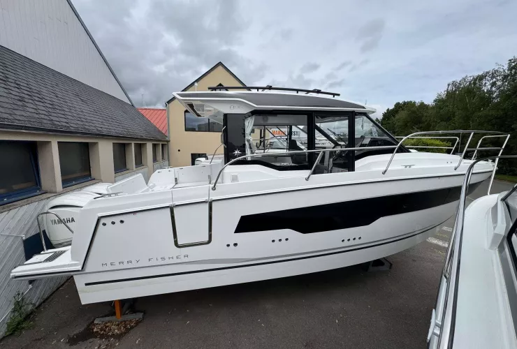 JEANNEAU MERRY FISHER 895 - 1