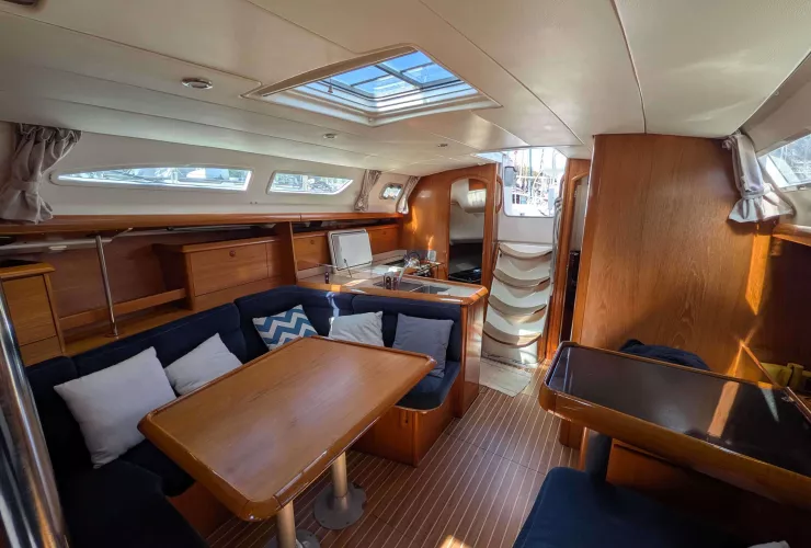 JEANNEAU SUN ODYSSEY 37 - 2