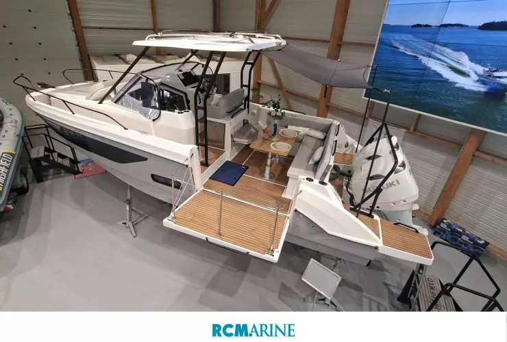 BENETEAU FLYER 9 SUNDECK - 2
