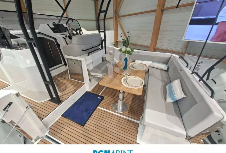 BENETEAU FLYER 9 SUNDECK - 3
