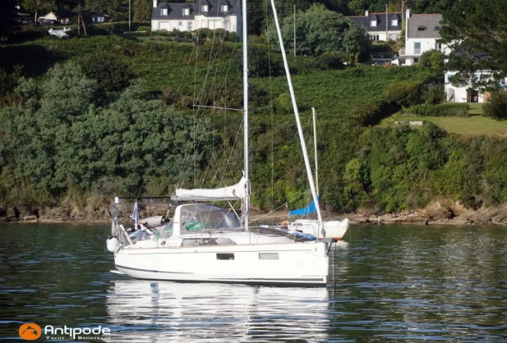 BENETEAU OCEANIS 35.1 - 1