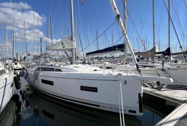 BENETEAU OCEANIS 37.1 - 1