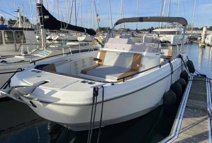 BENETEAU FLYER 9 SPACEDECK - 2