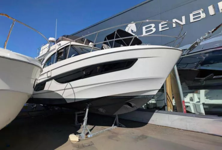 BENETEAU ANTARES 11 FLY - 1