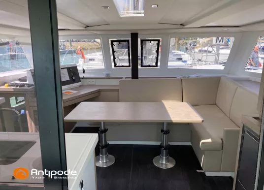 FOUNTAINE PAJOT - LUCIA 40 - 6