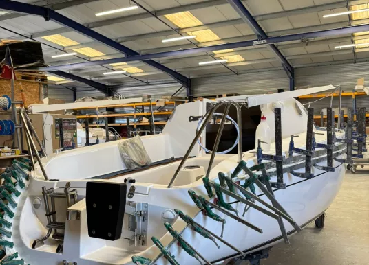 B2 MARINE - BLUE DJINN - 5